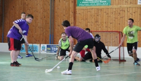 Posledním semifinalistou poháru je Fénix